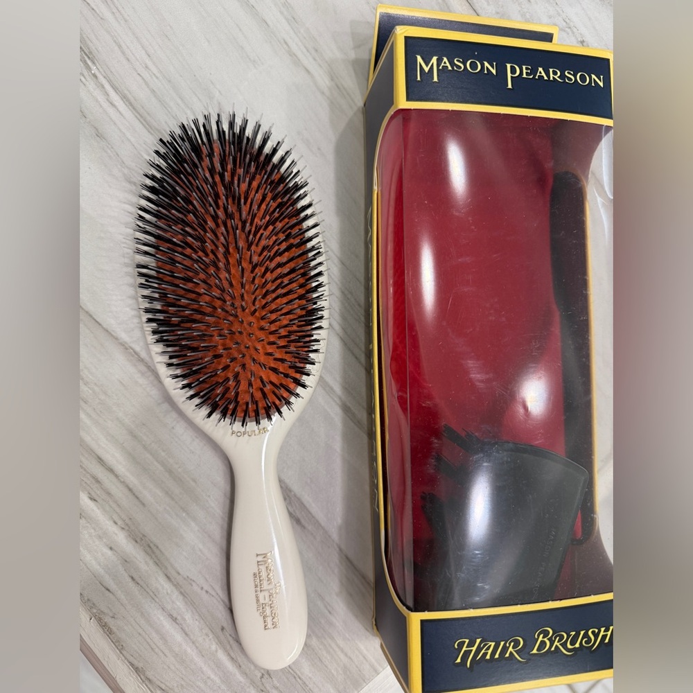 Mason Pearson “Popular” Pristine White Hair Brush